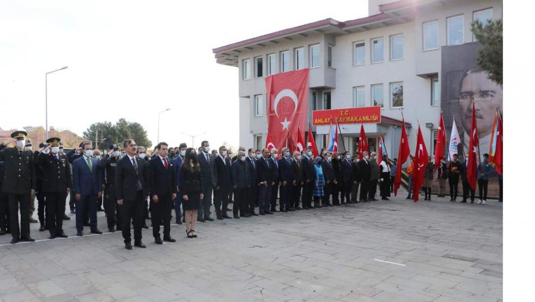 İlçemizde 10 Kasım Atatürk'ü Anma Programı Gerçekleştirildi
