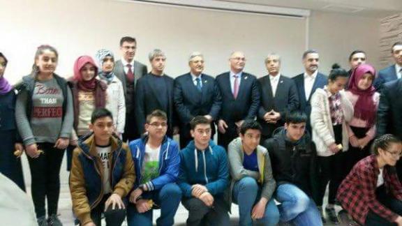 TEOG´da Başarılı Olan Öğrencilerimize Bitlis Öğretmenevi´nde Ödül Töreni