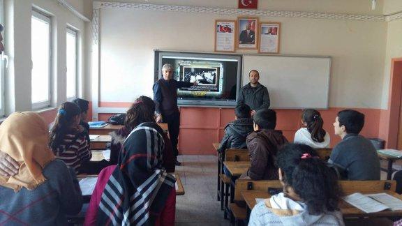 Vakıfbank Ortaokulu ile Kale Şehit Erdoğan Gökbulak Ortaokuluna Ziyaret